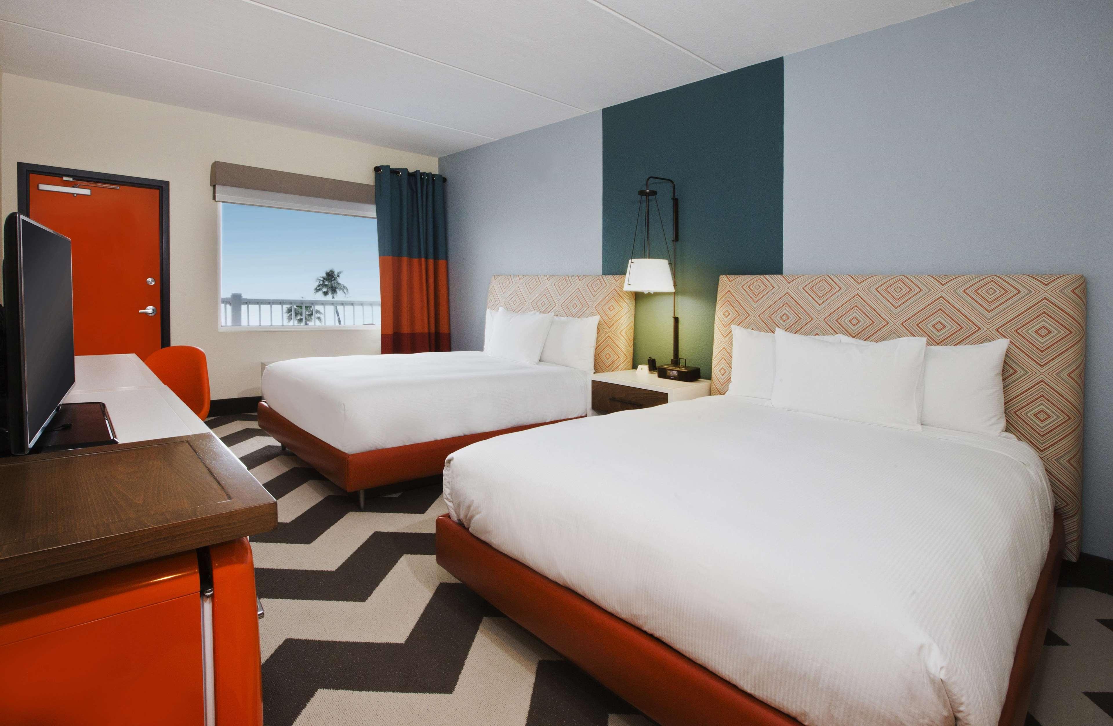 Doubletree By Hilton Galveston Beach Buitenkant foto