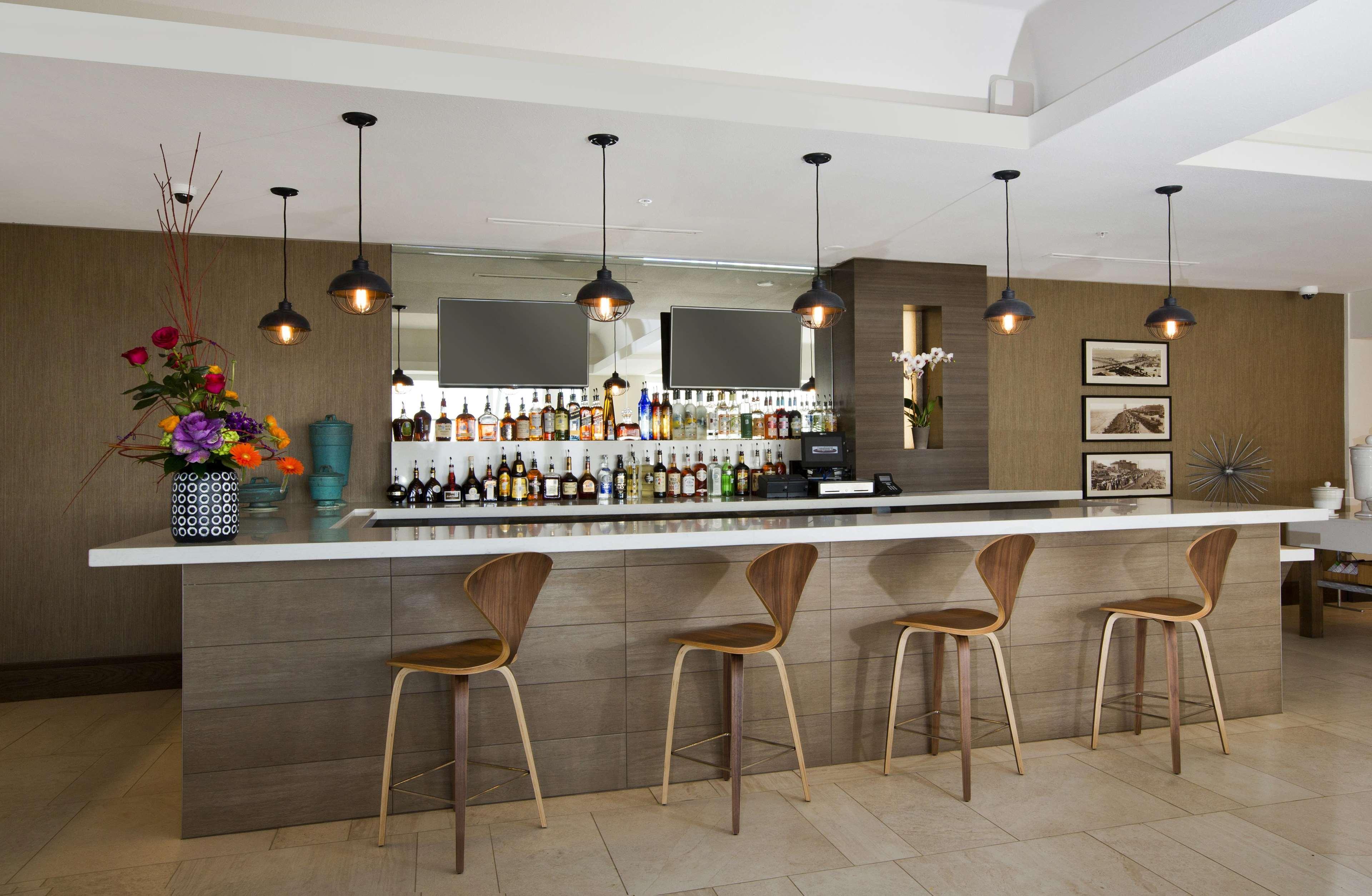 Doubletree By Hilton Galveston Beach Buitenkant foto