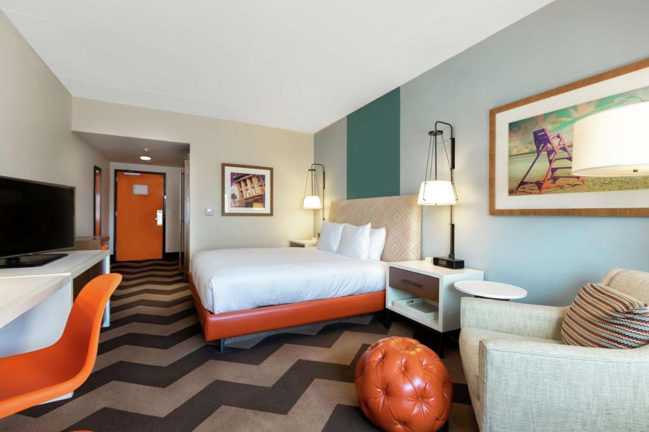 Doubletree By Hilton Galveston Beach Buitenkant foto