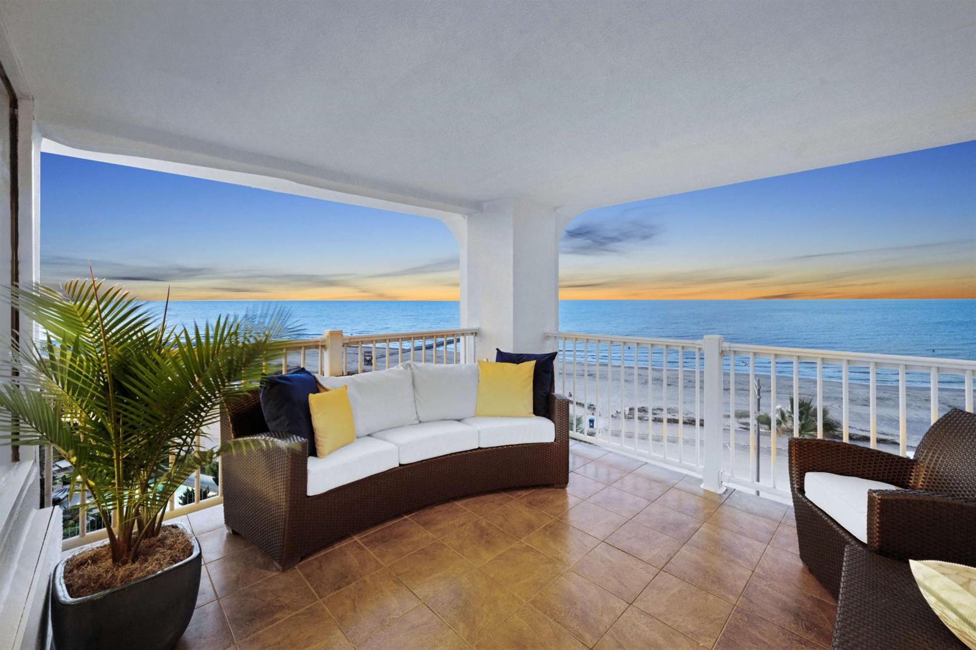 Doubletree By Hilton Galveston Beach Buitenkant foto