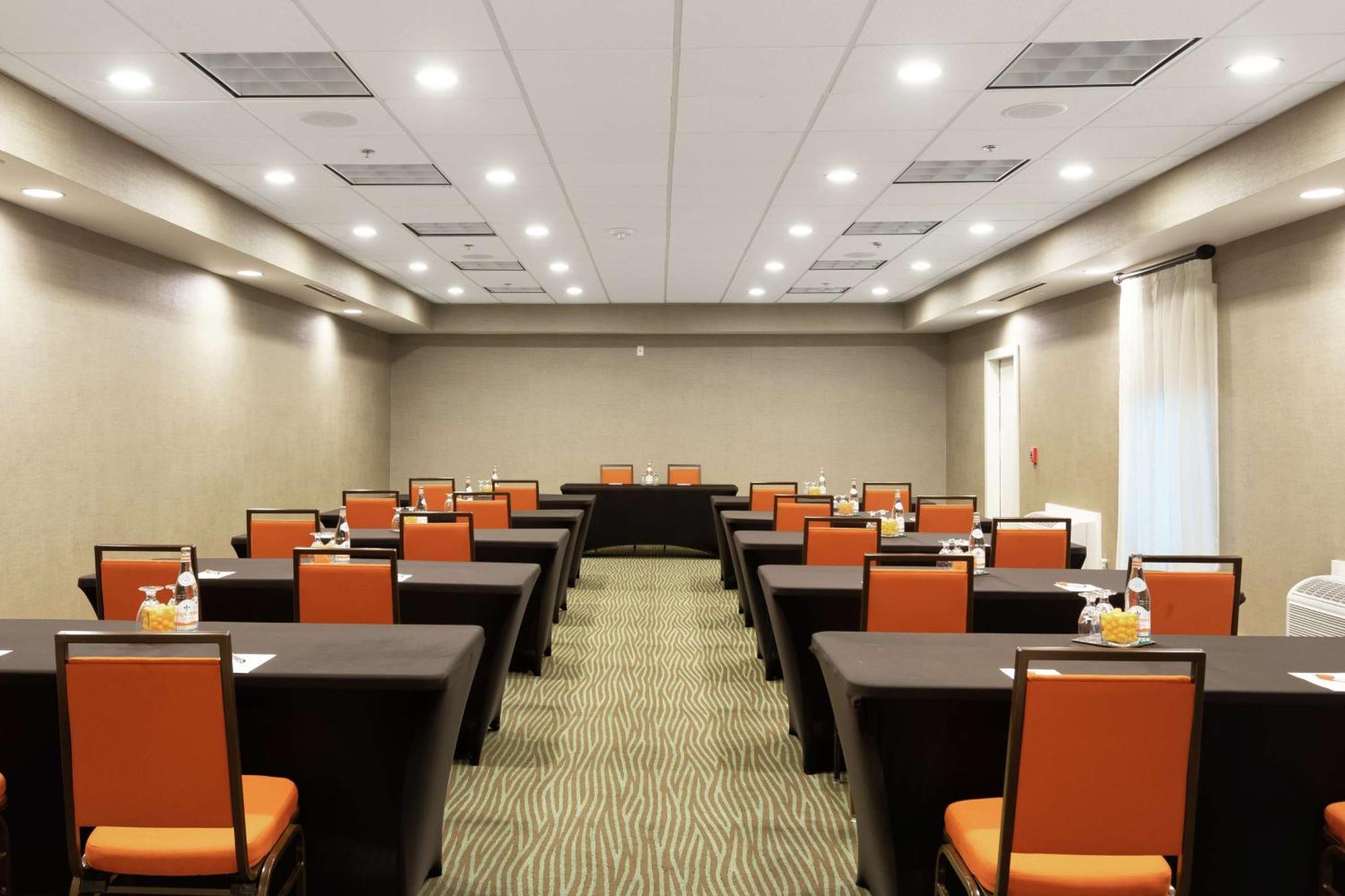 Doubletree By Hilton Galveston Beach Buitenkant foto